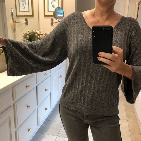 FREE with purchase: Chico silver metallic sweater, full sleeves, Sz M - Picture 7 of 11